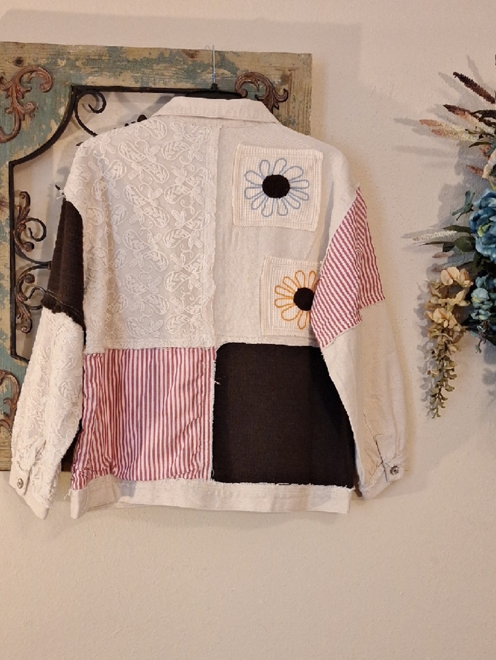 POL Patchwork Jacket in Cream/Pink/Blk Daisy Embroidery. Various Sizes NWT - Picture 12 of 15